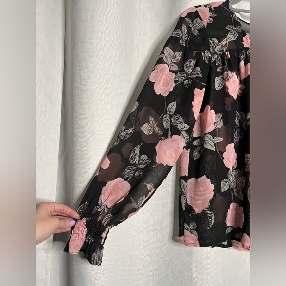 Guess Black and Pink Floral Sheer Long Sleeve Blouse Large - Picture 8 of 10